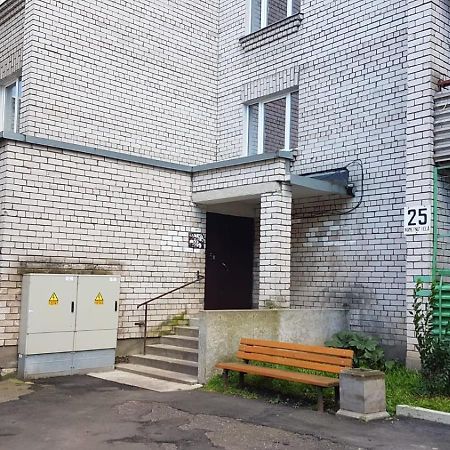 Apartament Erfolg 1 Даугавпілс Екстер'єр фото