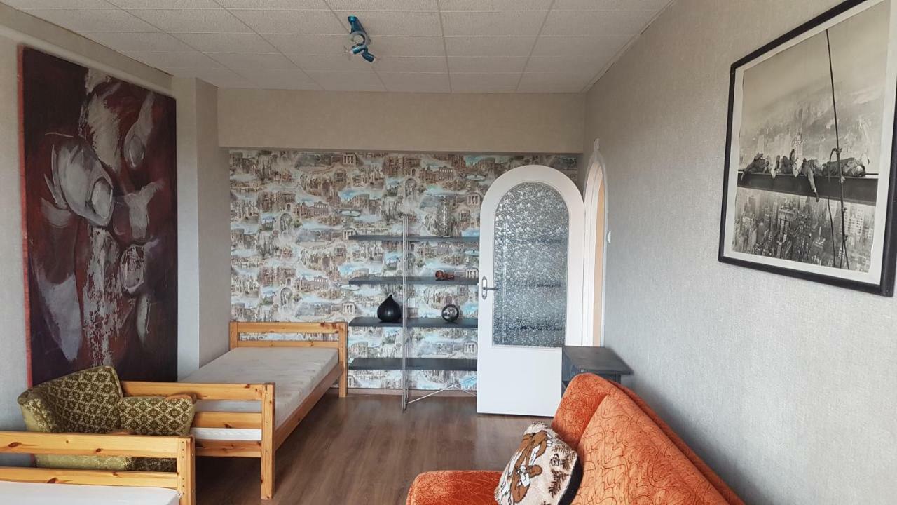 Apartament Erfolg 1 Даугавпілс Екстер'єр фото